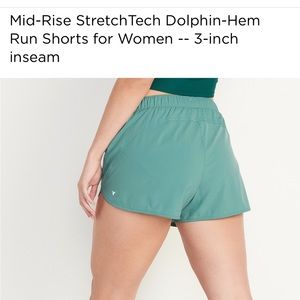 Mid-Rise StretchTech Dolphin-Hem Run Shorts for Women -- 3-inch inseam